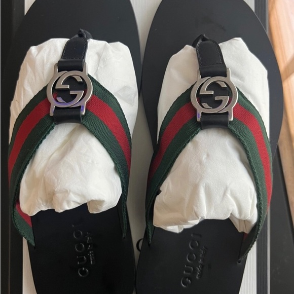 GUCCI
Leather sandals(UNISEX)
7 US
Never worn - Picture 6 of 6
